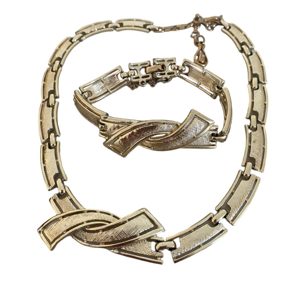 CORO Parure Set Necklace & Bracelet Gold Tone Vintage 50s mid century choker